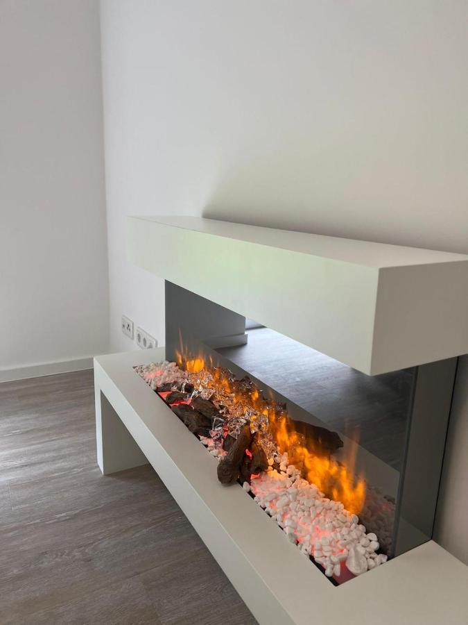 Luxurioeses Apartment Fuer 4 Personen, Neubau, Parkplatz Free Bochum Exterior foto